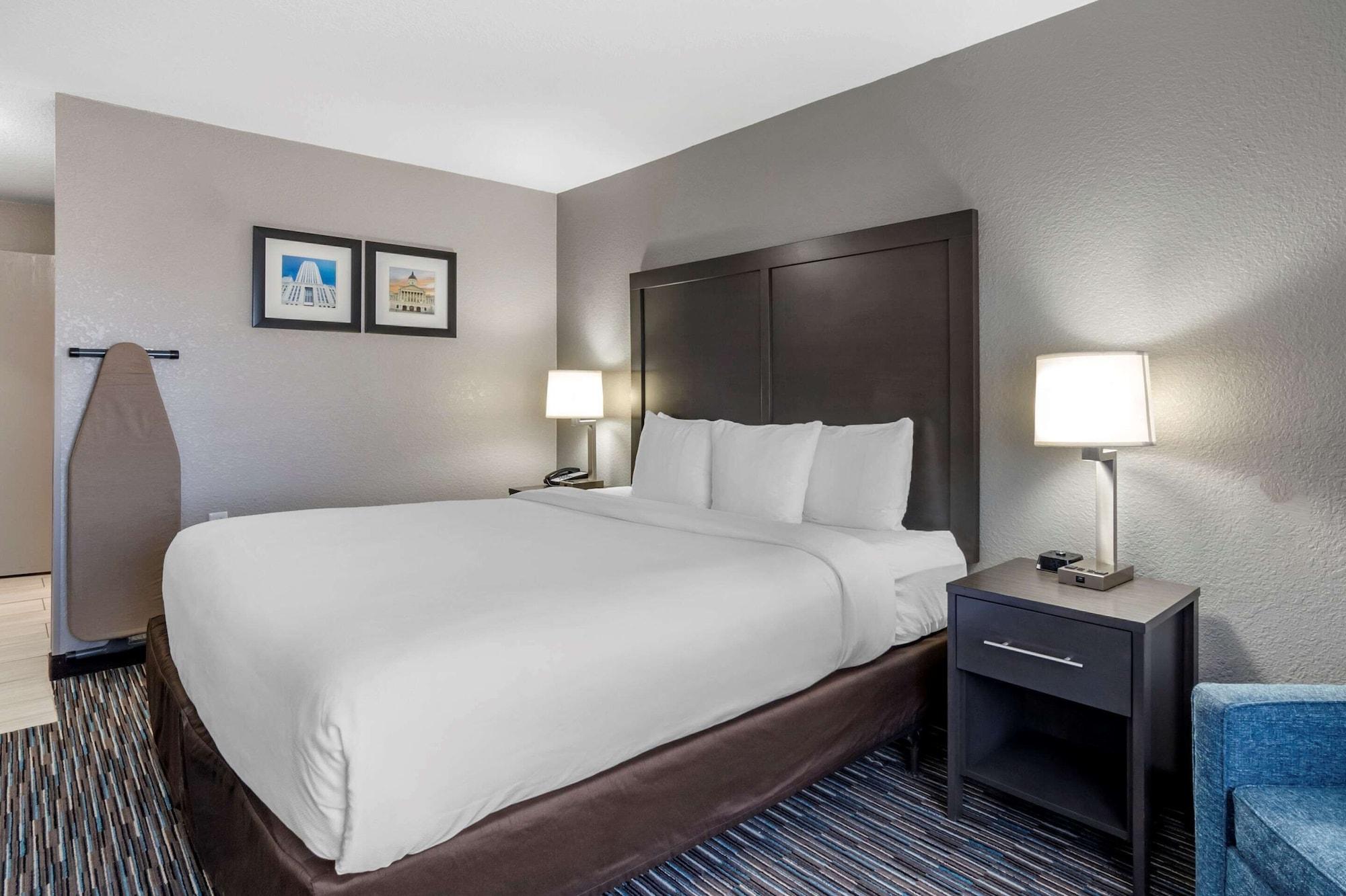 Comfort Inn & Suites 3* Emporia