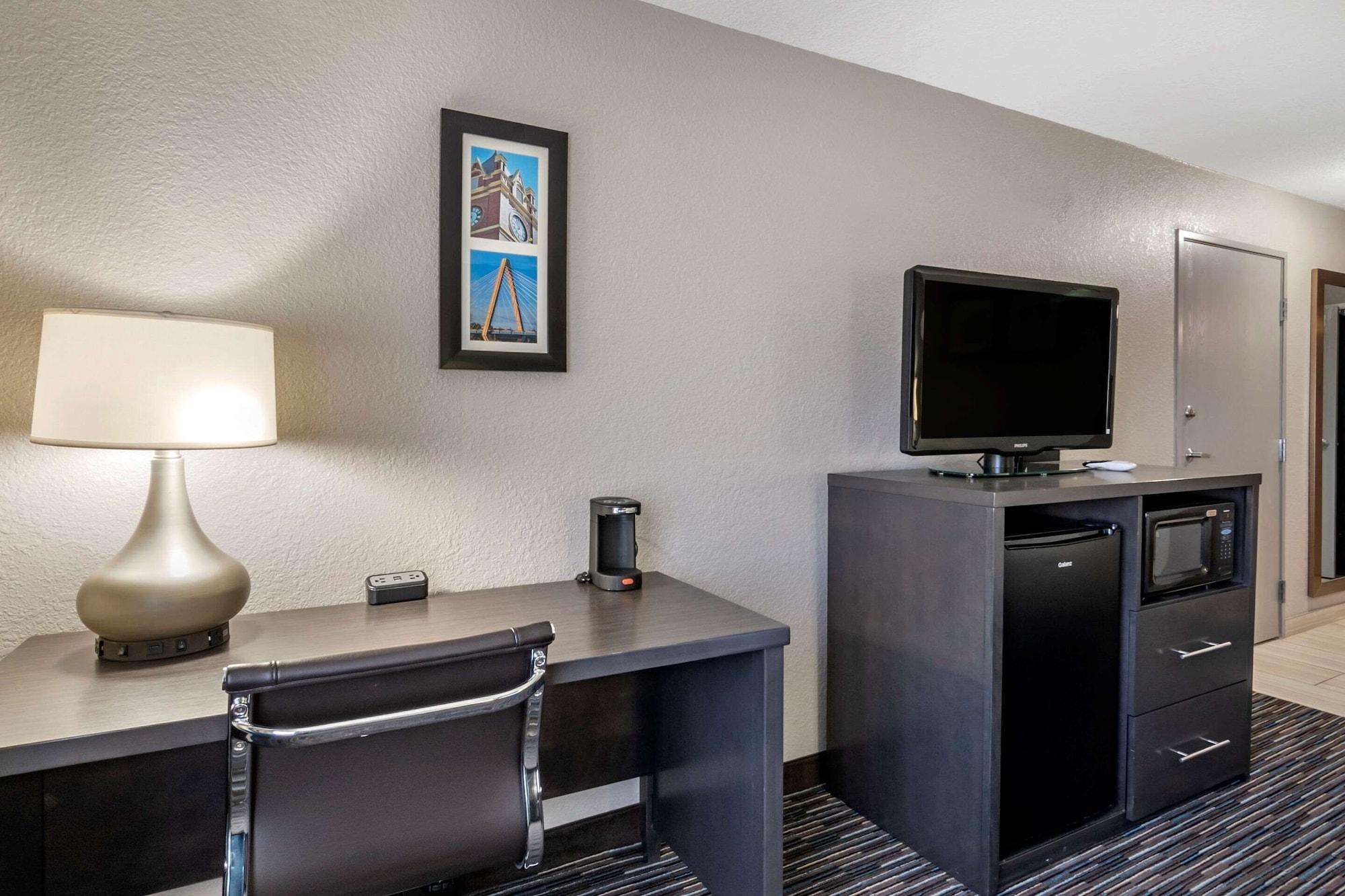 Comfort Inn & Suites Hotel Emporia