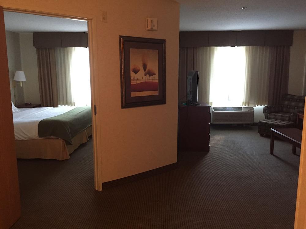 Comfort Inn & Suites Hotel Emporia
