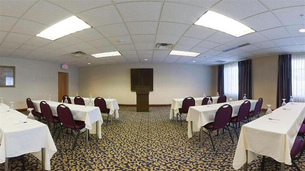 Comfort Inn & Suites 3* Emporia
