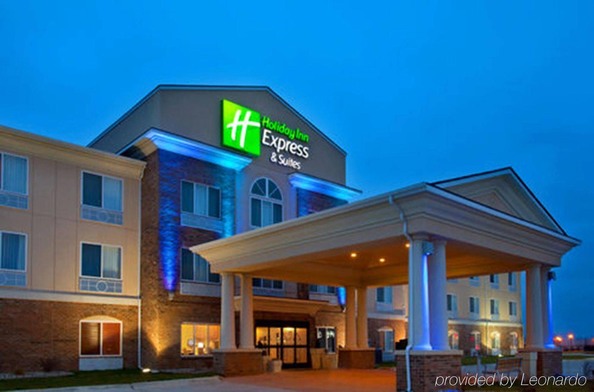 Comfort Inn & Suites 3* Emporia